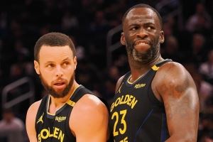 周玲安:追梦表示很庆幸能在最前排观众的位置见证库里的一切 周玲安:追梦表示很庆幸能在最前排观众的位置见证库里的一切