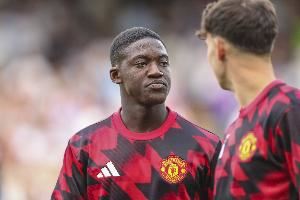 今夏拒绝放人!梅努本赛季英超0首发,5000万身价联赛仅上76分钟 今夏拒绝放人!梅努本赛季英超0首发,5000万身价联赛仅上76分钟