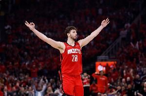 火箭赛季前瞻球员篇:申京冲击最佳阵容级别?伊森能拿到肥约吗? 火箭赛季前瞻球员篇:申京冲击最佳阵容级别?伊森能拿到肥约吗?